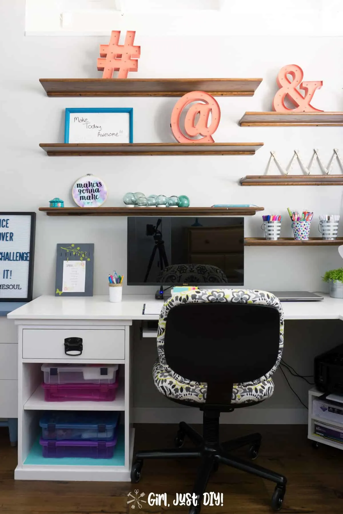 https://www.girljustdiy.com/wp-content/uploads/2018/04/DIY-L-Shaped-Desk-with-Shelves-Girl-Just-DIY.jpg.webp